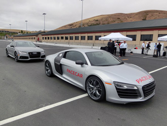 自動運転vs人間、アウディRS7でサーキット対決の結果は?