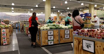 【社説】米実質賃金、インフレによる圧迫続く