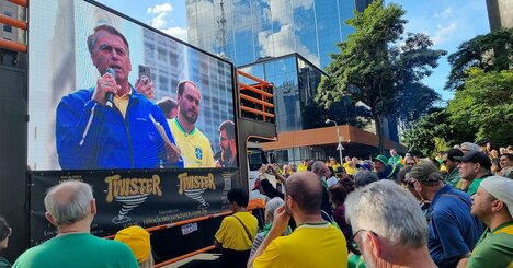 トランプ氏、ブラジルに50％関税　前大統領の裁判など根拠