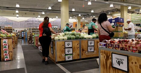 【社説】米実質賃金、インフレによる圧迫続く