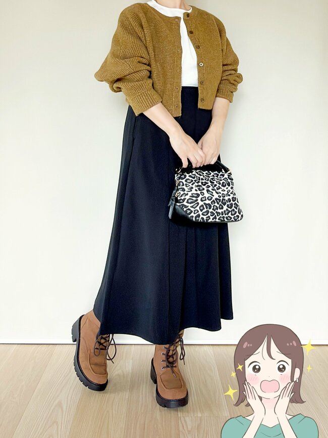 「2枚目買います」GUの“3990円→2990円トップス”コーデが無限に組めちゃうの!「かわいすぎ」「秋冬着倒します!」