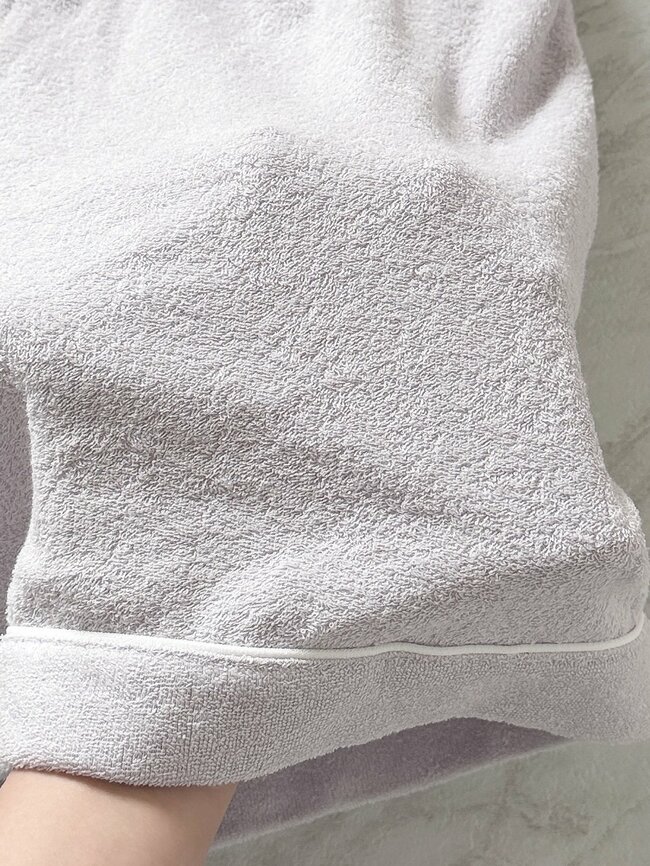 「すでに予備ほしい」「最高すぎる」無印良品の“着るふわふわタオル”パジャマとは思えない気持ちよさです!「寝汗をかく夜でも快適」