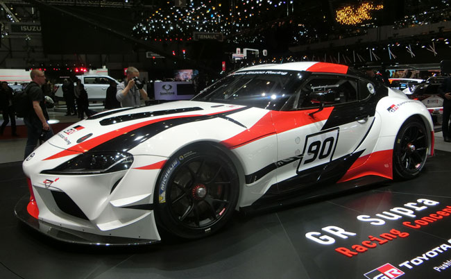 トヨタの新型スープラ初披露がレース仕様車だった理由