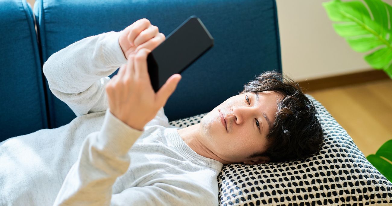 【97％が依存傾向】酒もタバコも依存しない人が、スマホだけは止められない理由