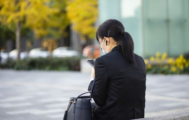 「裏アカ」問題で学生が肝に銘じるべき、就活の情報リテラシーとは