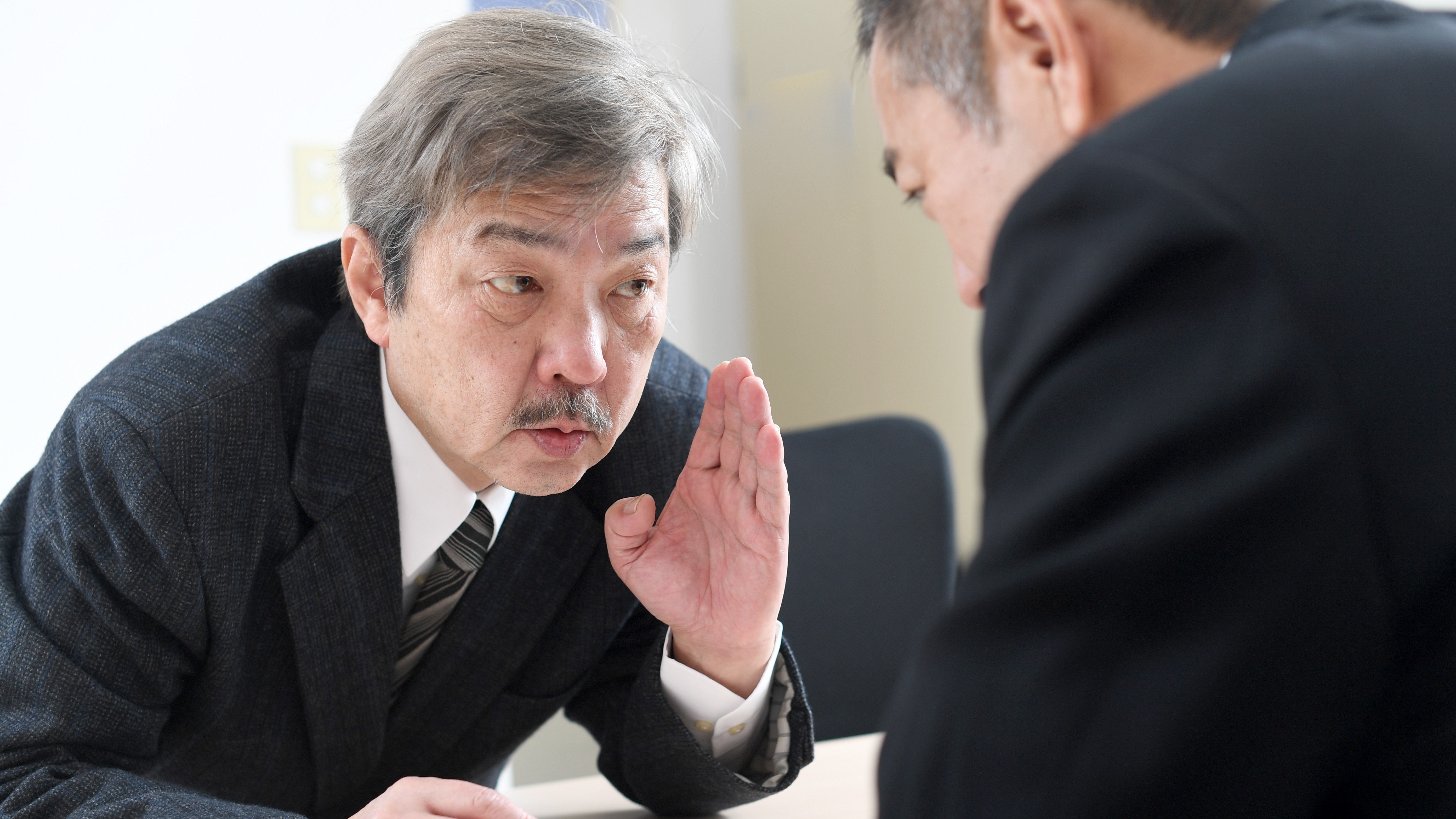 部下に不満があるとき、三流のリーダーは「本人に言わず、陰口を言う」。では一流は?