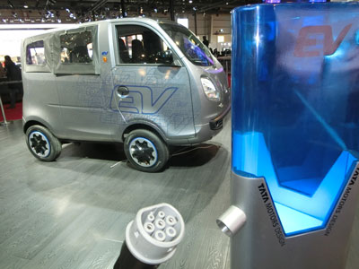インドが2030年までの完全EV化を諦めた裏事情