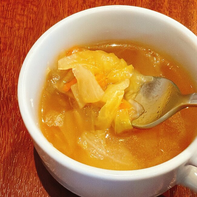 「激うま！」「3皿食べたい」ロイヤルホストの“平日限定ランチ”旨みたっぷりで大満足！「元気出た！最高！」「お肉がっつり食べられる」《実食レビュー》