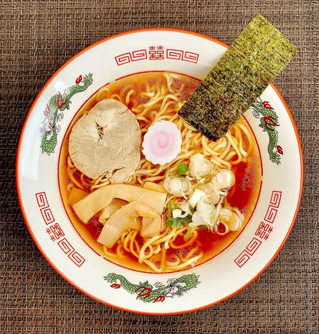 2個買いして正解でした!ダイソーの「町中華みたいな食器」昭和レトロ感がたまらない!《購入レビュー》