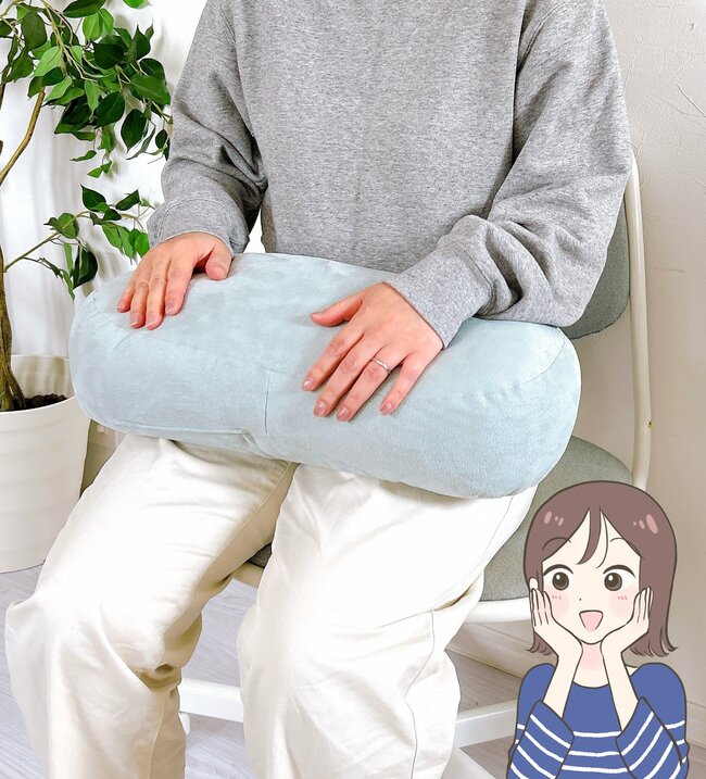 腰と背中がラクになった…！無印良品の“お餅みたいなクッション”がめちゃ使える！「柔らかくてもちもち！」「爆睡できた」