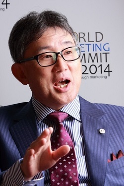 ネスレ日本社長兼CEO 高岡浩三 <br />プレミアム戦略に不可欠な商品の「精神的な価値」