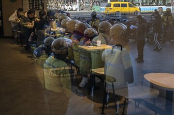 中国ギグワーカー、1件1ドル・14時間労働でも増加の一途