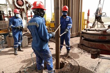 中国の影響力にも限界、中東で陰り