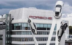 中国製部品の禁輸、高級車市場かく乱