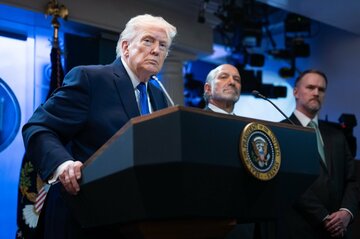 トランプ氏、新たな「安全保障関税」検討