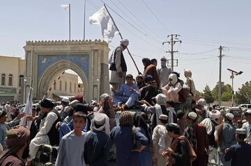 アフガン政権崩壊、タリバンがカブール掌握
