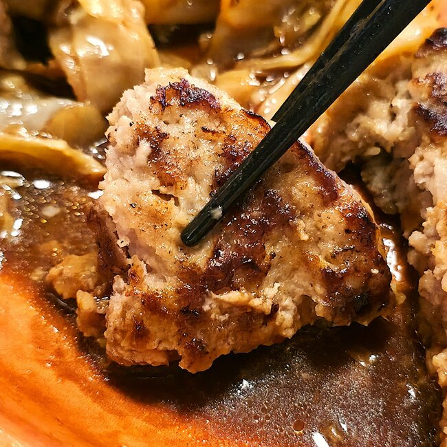 「ご飯がすすむねぇ」「大盛りは必須！」びっくりドンキーの“欲張りすぎるメニュー”白米を食べる手が止まらない！