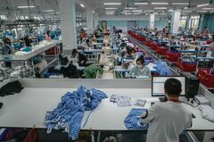 シーインの謎多きCEO、米上場で表舞台へ