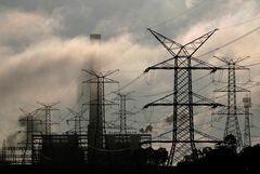 【社説】豪電力危機からの警告