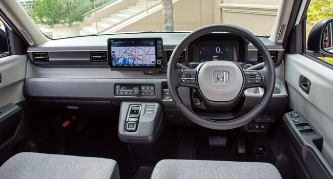 ホンダN-ONE e:Lインパネ