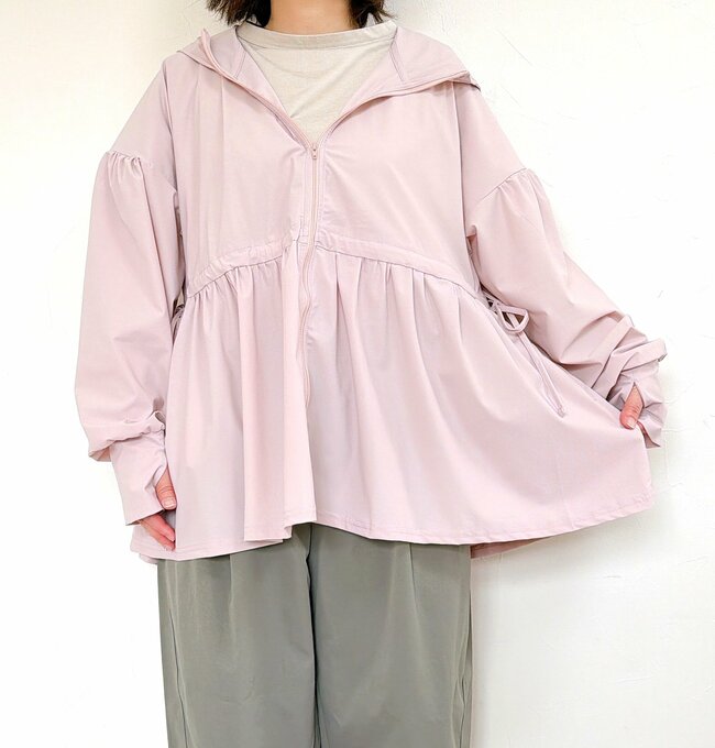 「シルエットがとても綺麗」ハニーズの“UV対策パーカー”暑い日もサラッと涼しく着れて助かる！「欲しいポイントが全部詰まっている」「母と色違いを買った」