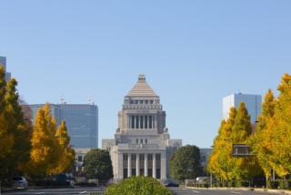 「政治とカネ」で騒然の今、<br />あえて第一次安倍政権を再評価する