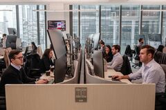 ETF資金流入が低迷　投資家はディフェンシブ戦略を選好
