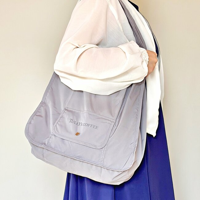 お出かけの必需品になった!タリーズの「クルクルたためるエコバッグ」マチが広くて収納力バツグン!《購入レビュー》