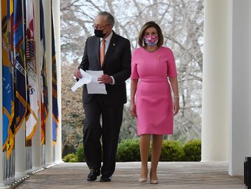 米民主党、3兆ドル歳出に向け複数の増税案検討
