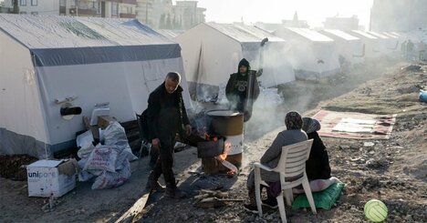 トルコ、大地震で「ホームレス危機」に直面