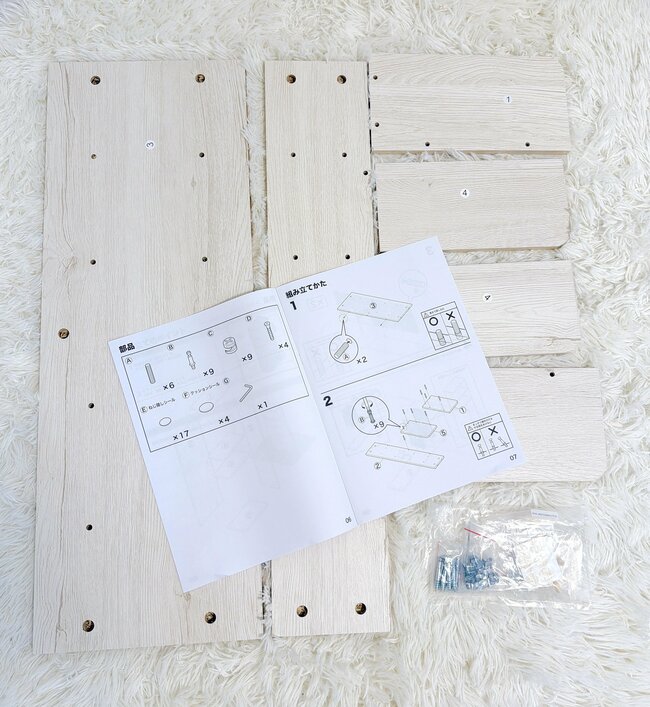 トイレットペーパーが6個も置けた…！ニトリの「モノを隠せる収納ラック」狭いトイレがスッキリして嬉しい！