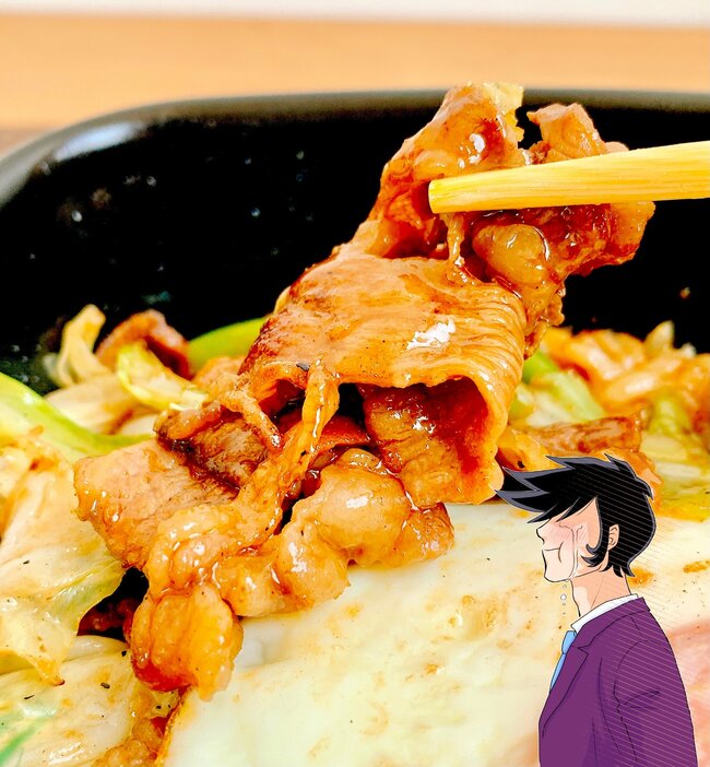 おかずの量がヤバイって…！ほっともっとの“ヤケクソどんぶり”お肉と揚げ物がパンパンに盛られてるの！「上京したての学生メシみたい」「ウマー定番にしてほしい」《購入レビュー》
