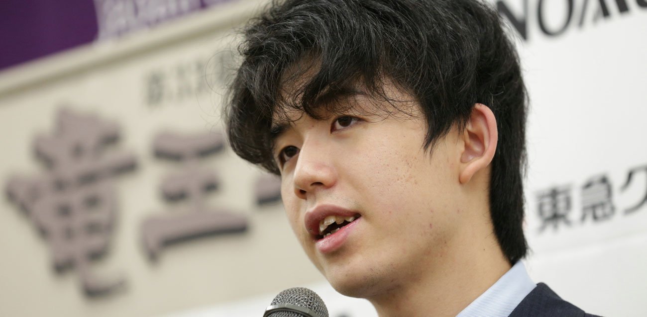 藤井聡太八冠誕生を決めた歴史的名勝負～AI勝率「1％」から奇跡の大逆転