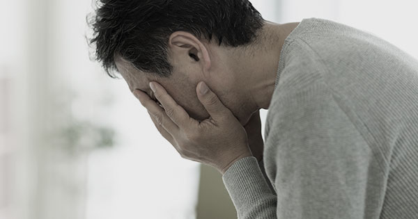 矛盾に思える生活保護基準の引き下げはどうやって決まるのか?