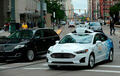 自動運転の新興企業に淘汰の波、熱冷める投資家