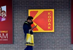 米コダック、医薬品の原料生産に軸足　7.6億ドル政府融資