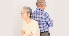 70代両親の熟年離婚に巻き込まれた息子の悲鳴