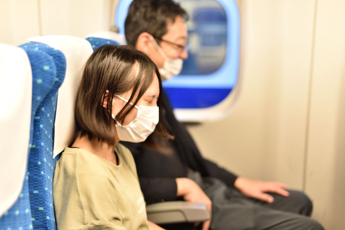 ホリエモン「新幹線で『席、倒していいですか？』の一言は不要」無意味なマナーと日本の閉塞感の関係とは〈注目記事〉