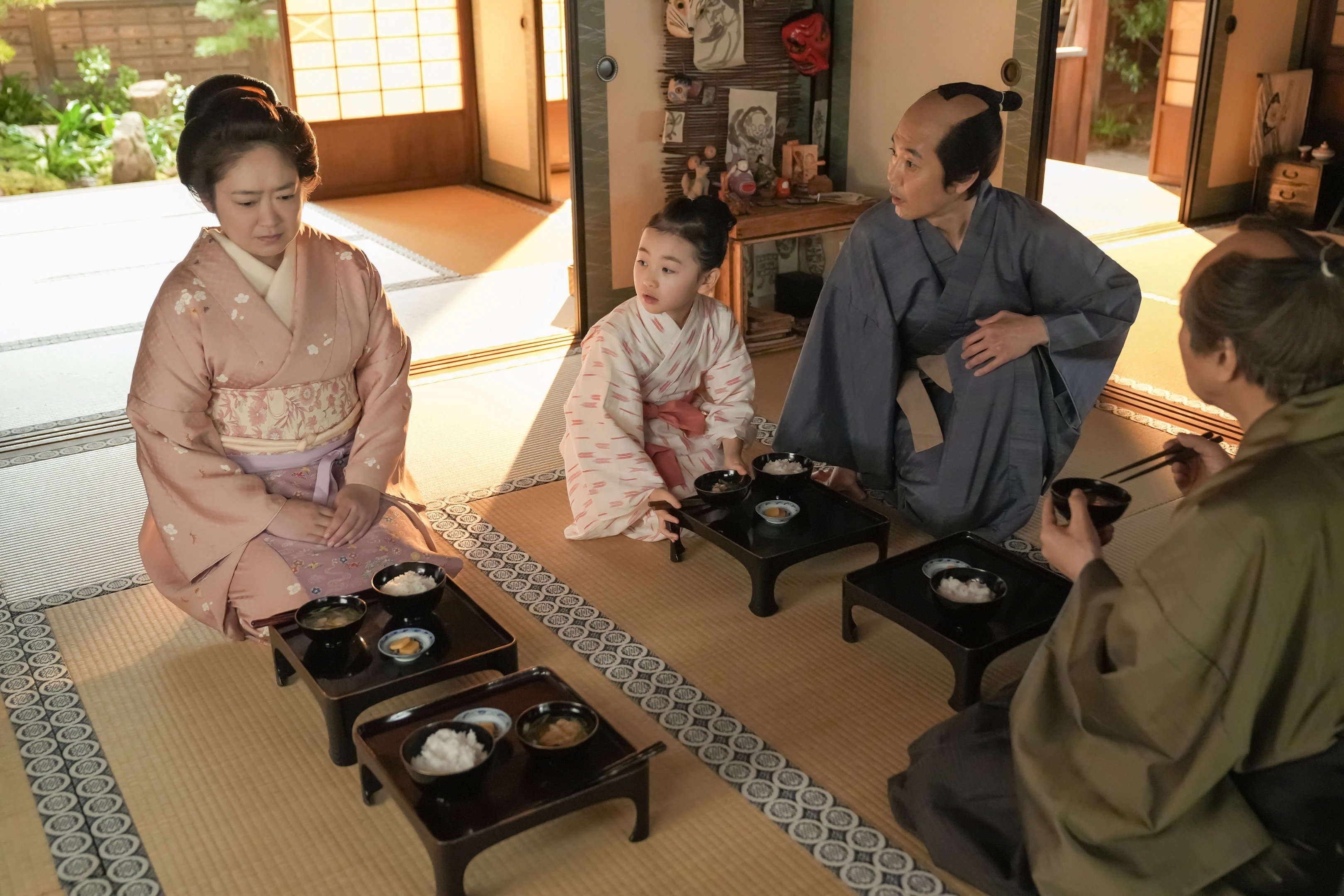 早くも神回！借金王者・司之介（岡部たかし）の“悪びれないおかしみ”はハマり役〈ばけばけ第4回〉