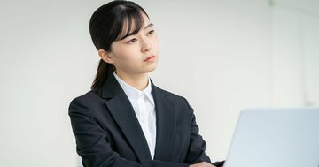 新卒1年目の退職は「逃げ」なのか？市場価値ゼロの不安から転職に成功した人の“3つの気づき”
