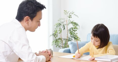 【ほめたつもりが…】子どもを追い詰める親のひと言・ワースト1