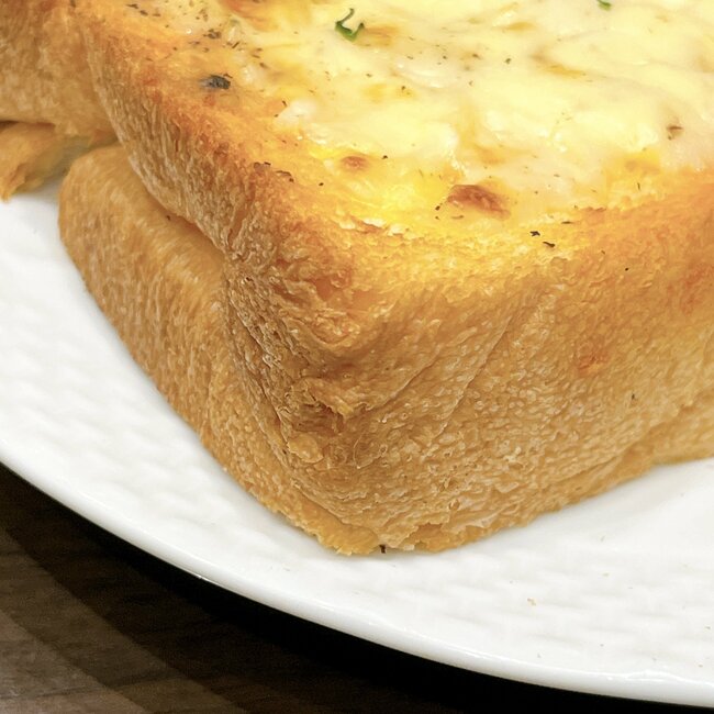 「20回以上食べてる」星乃珈琲の“600円モーニング”が美味しくてコスパもすごい！「チーズがとろーり！」「うますぎる」