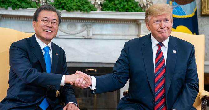 トランプ大統領と文在寅大統領