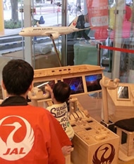 子育て中のママたちの“プチ起業”見本市<br />「笑顔で働きたいママのためのフェスタ」が大盛況