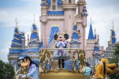 ディズニー売上高・利益予想下回る　動画配信の損失拡大