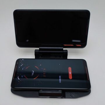 ゲーミングスマホ「ROG Phone II」オプションとの組み合わせが最高！