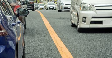オレンジのセンターライン、白に塗り直して大丈夫？→弁護士が重大リスクをズバリ「あくまで仮定の話ですが…」