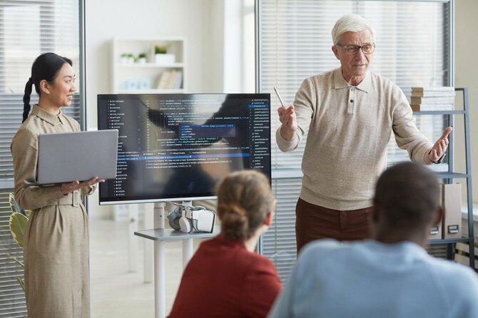 エリートだったのに「人生後半で転落する人」と「何歳になっても成果を出す人」の違いとは？