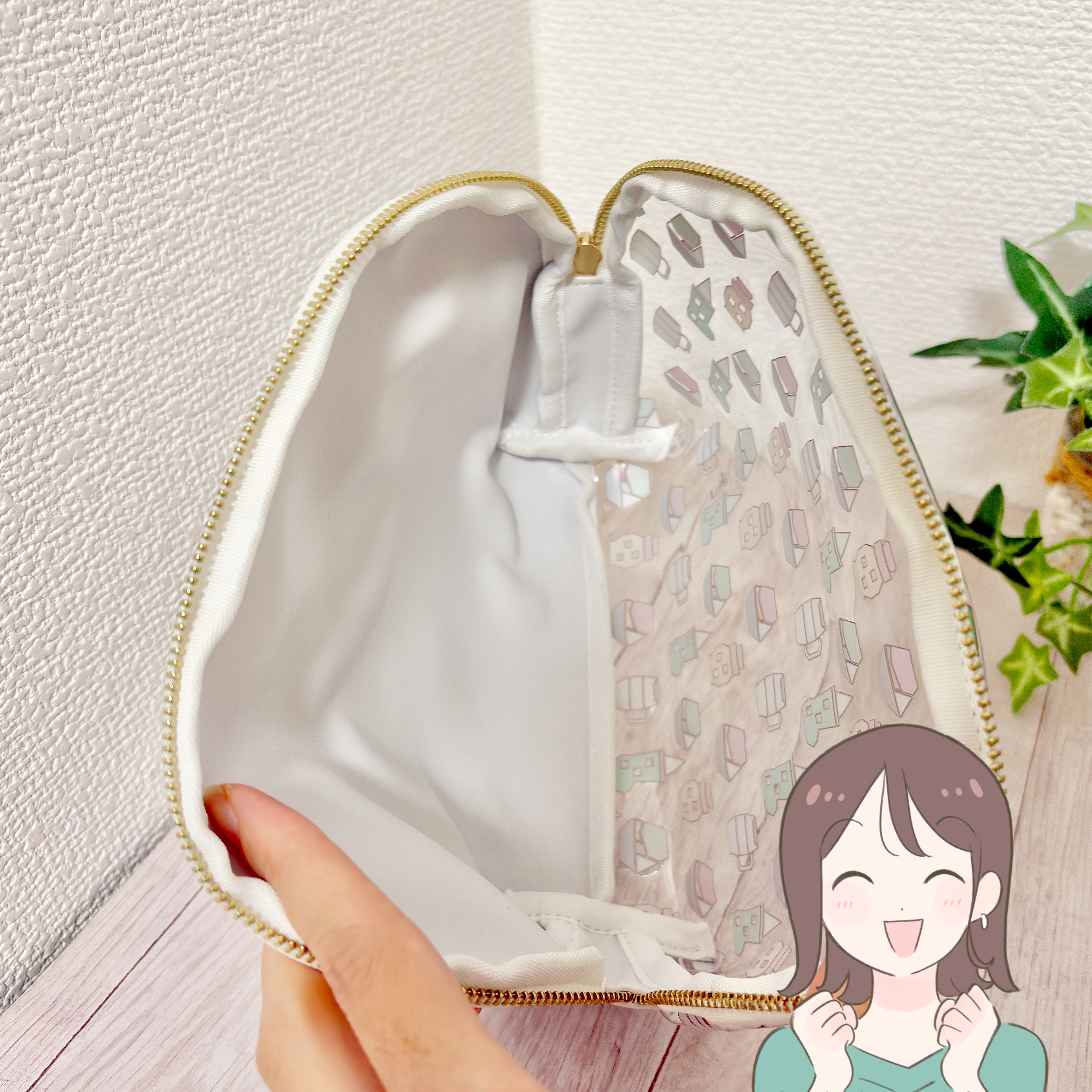 コメダ珈琲ファンが感動…!ドリンクのイラストが可愛い「クリアポーチ」カラフルで気分がアガるし、ガバッと開いて使いやすい!