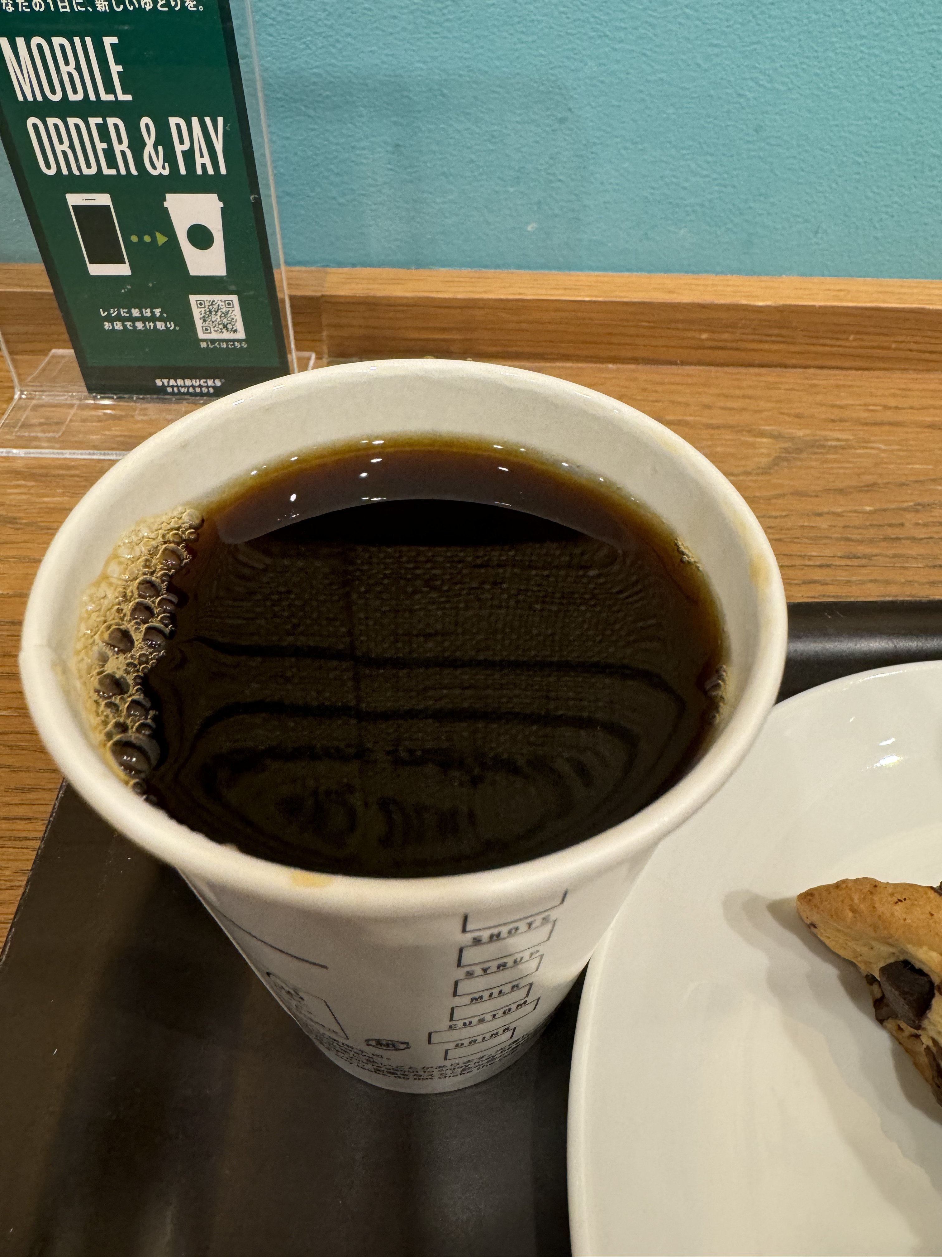 別にS・M・Lで良くない?スタバの「オサレなサイズ表記」理由を知ると思わず脱力してしまう